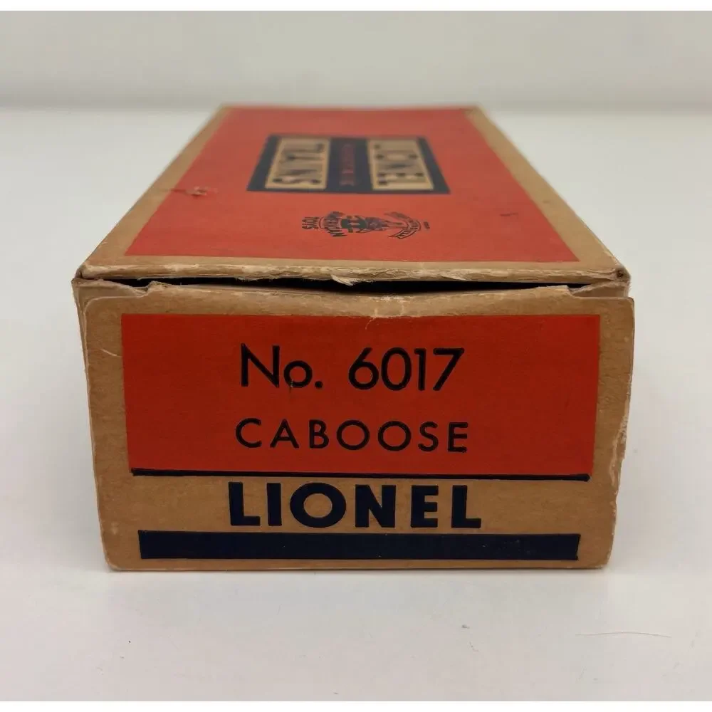 Lionel Postwar Caboose 6017 Maroon w/ Tabs Original Box